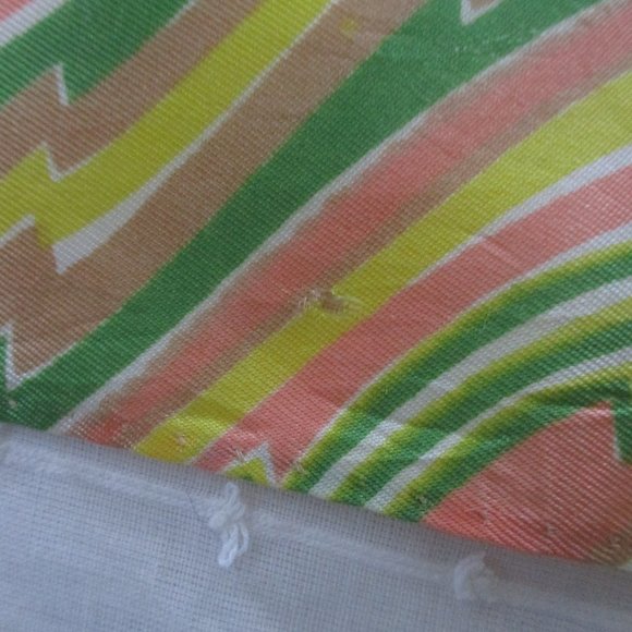 1990s peach & green petite scarf - Picture 7 of 7